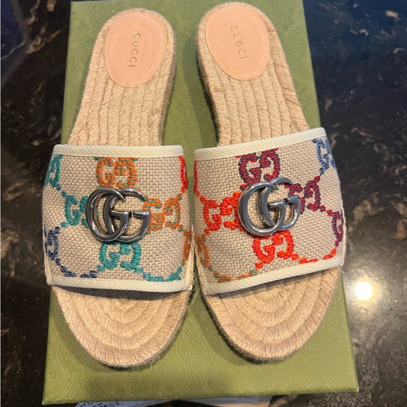 Authentic Gucci Monogram Espadrilles - Picture 1 of 12